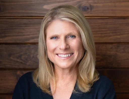 Lisa Lutoff-Perlo